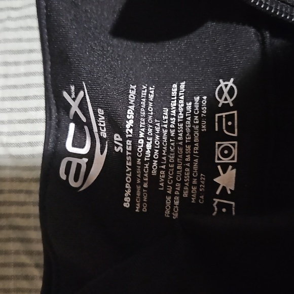 Workout zipup - Picture 3 of 4